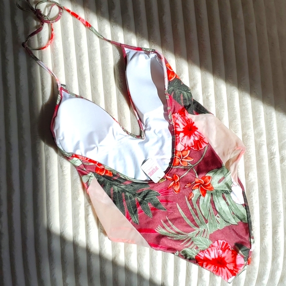 Victoria's Secret Pink Medium Tropical One Piece Plunge Swimsuit - Picture 6 of 10